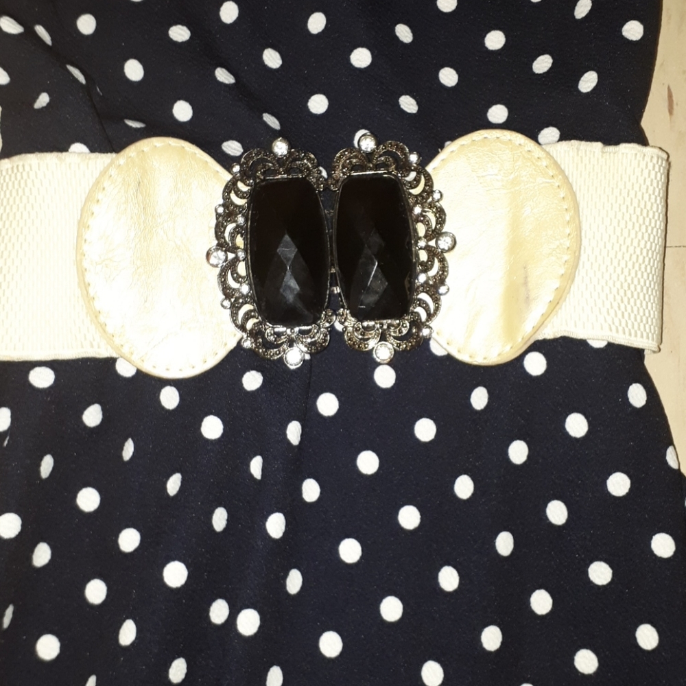 Retro Polkadot Vintage Style Dress - Picture 4 of 4